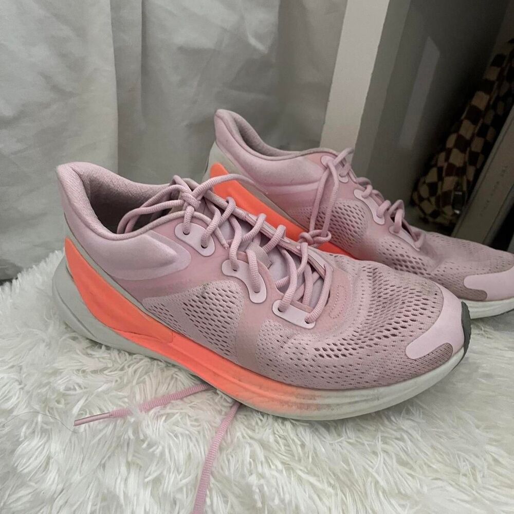 Lululemon Women's Pink Trainers